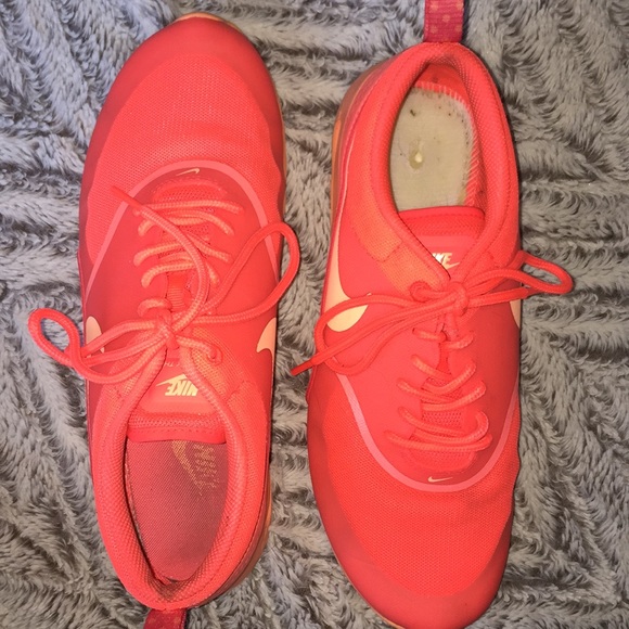 Nike Air Max Thea - Picture 2 of 5